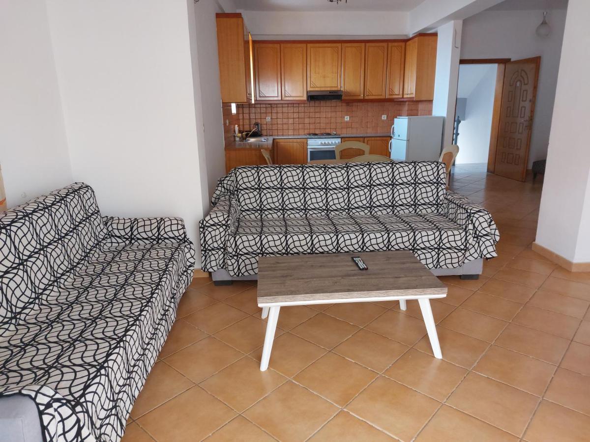 Family Apartments Sarande Exterior photo